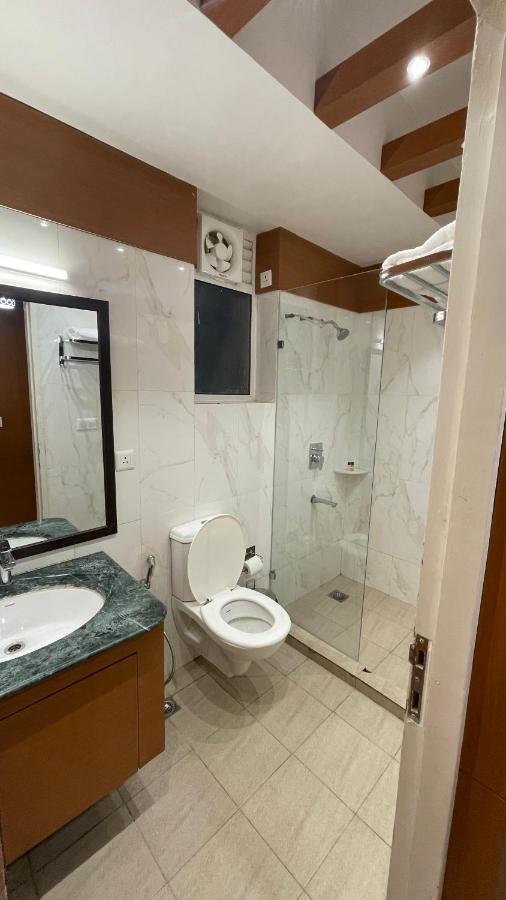 Neel Skye - Couple Friendly - Dlf My Pad, Gomtinagar , Lucknow Aparthotel Eksteriør bilde